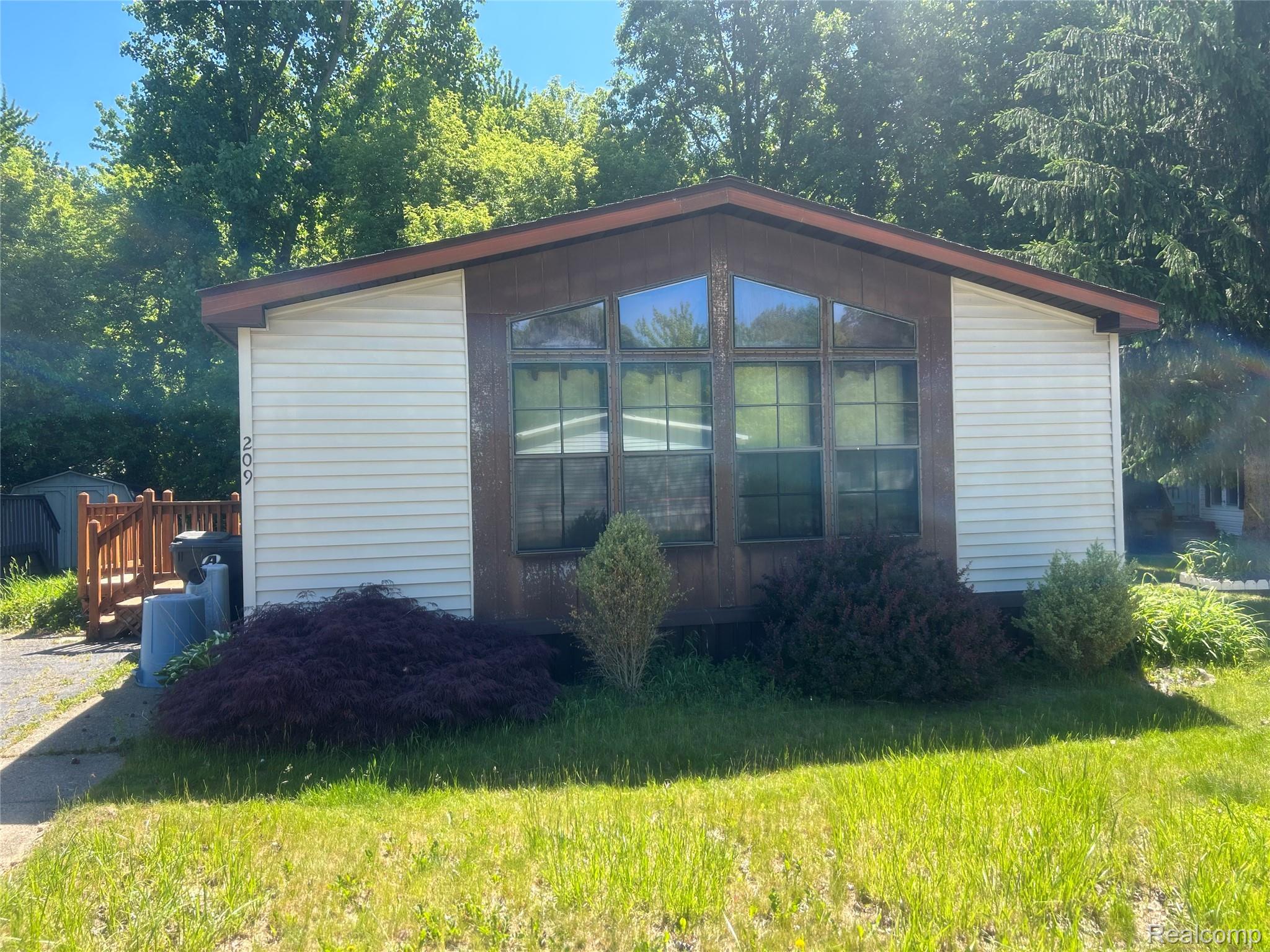 351 N. Squirrel RD